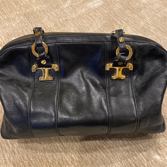Tory Burch Shoulder Bag - Picture 2 of 7